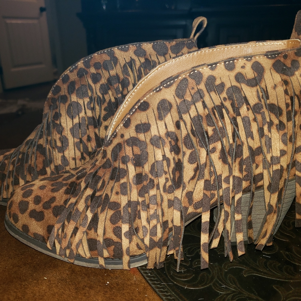 Mata Leopard Print Fringe Booties